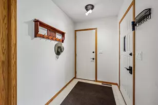 931 Chestnut St, Taylors Falls, MN 55084 - Photo 5