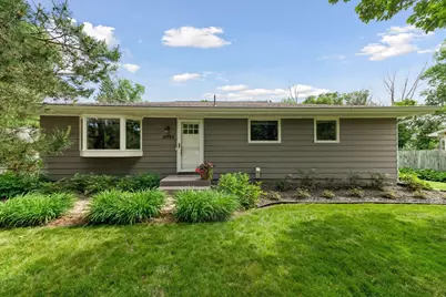 15725 2nd Avenue N, Plymouth, MN 55447 - Photo 3