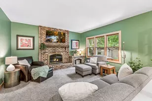 3642 Sunrise Dr W, Minnetonka, MN 55345 - Photo 15
