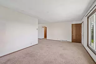 8550 40th St SW, Howard Lake, MN 55349 - Photo 9
