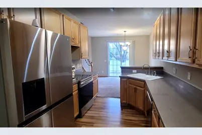 9239 Holly Lane N, Maple Grove, MN 55311 - Photo 7