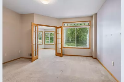 10811 Lexington Drive, Eden Prairie, MN 55344 - Photo 11