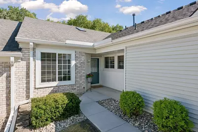 10811 Lexington Drive, Eden Prairie, MN 55344 - Photo 3