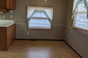 1119 W Front St, Albert Lea, MN 56007 - Photo 11