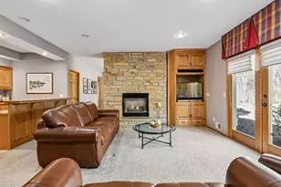 2865 Autumn Woods Dr, Chaska, MN 55318 - Photo 61