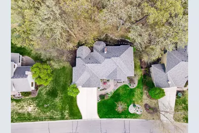 2865 Autumn Woods Drive, Chaska, MN 55318 - Photo 81