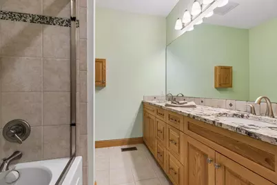4854 Linden Trail N, Lake Elmo, MN 55042 - Photo 19