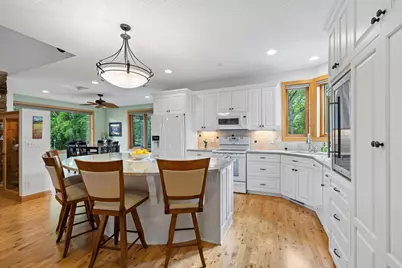 4854 Linden Trail N, Lake Elmo, MN 55042 - Photo 15