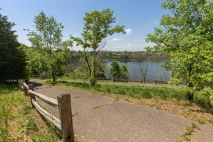 4854 Linden Trail N, Lake Elmo, MN 55042 - Photo 77
