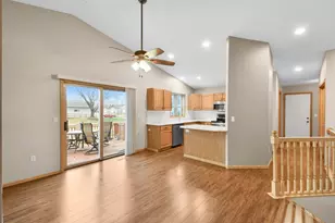 3301 30th Ave S, Fargo,  58103 - Photo 15