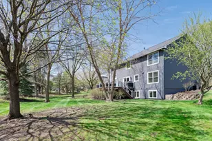 8135 Long Meadow Pointe, Eden Prairie, MN 55347 - Photo 47