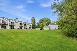 3040 Shields Dr, Eagan, MN 55121 - Photo 25