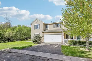 40 River Woods Dr W, Saint Paul Park, MN 55071 - Photo 3