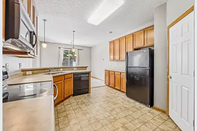 40 River Woods Drive W, Saint Paul Park, MN 55071 - Photo 13