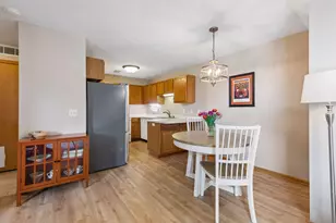 1003 Heather Ln, Waconia, MN 55387 - Photo 15