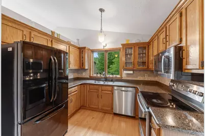 17128 Hannibal Court, Lakeville, MN 55044 - Photo 3