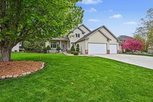 4517 Alicia Dr, Inver Grove Heights, MN 55077 - Photo 3