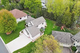 4517 Alicia Dr, Inver Grove Heights, MN 55077 - Photo 41