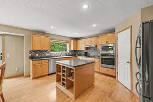 4517 Alicia Dr, Inver Grove Heights, MN 55077 - Photo 13