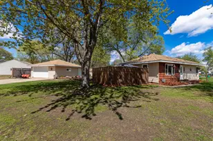 5205 Edgewood Ave N, Crystal, MN 55428 - Photo 23