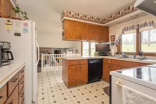 905 Viking St, Alexandria, MN 56308 - Photo 17