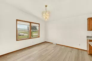 2113 3rd Ave SE, Rochester, MN 55904 - Photo 9