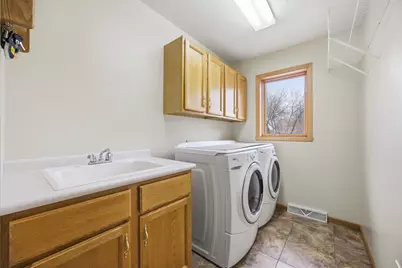 4054 S Rivershore Drive, Moorhead, MN 56560 - Photo 25
