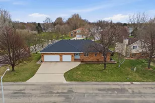 4054 S Rivershore Dr, Moorhead, MN 56560 - Photo 39