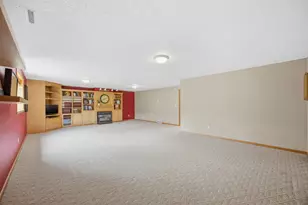 4054 S Rivershore Dr, Moorhead, MN 56560 - Photo 27