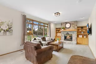 17079 Isleton Ave, Lakeville, MN 55044 - Photo 11