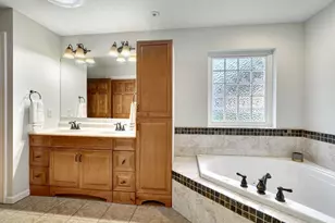 3906 Arthur St NE, Columbia Heights, MN 55421 - Photo 19