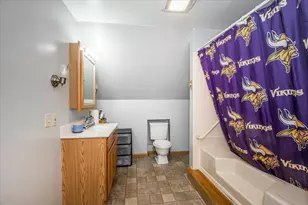 5517 Oakes Ave, Superior, WI 54880 - Photo 13