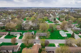 330 8th St E, Hector, MN 55342 - Photo 3