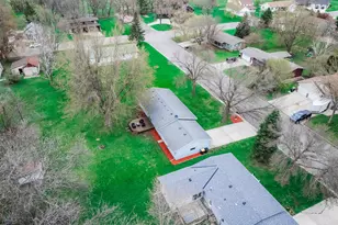 330 8th St E, Hector, MN 55342 - Photo 5