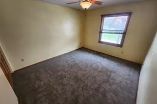 2008 46th St NW, Rochester, MN 55901 - Photo 9