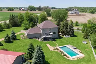 9820 High Bluff Ln, Corcoran, MN 55340 - Photo 3