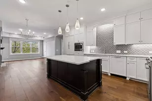 15420 Oakcroft Pl, Wayzata, MN 55391 - Photo 5