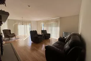 2114 Jannsen Ct, Menomonie, WI 54751 - Photo 7