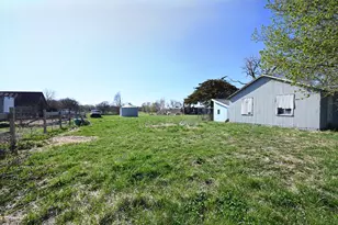 33758 171st Rd, Montgomery, MN 56069 - Photo 9
