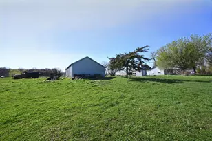 33758 171st Rd, Montgomery, MN 56069 - Photo 11