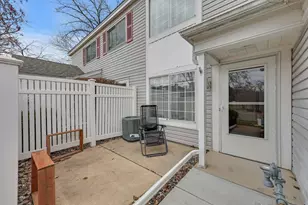 4254 Meghan Ln, Eagan, MN 55122 - Photo 5