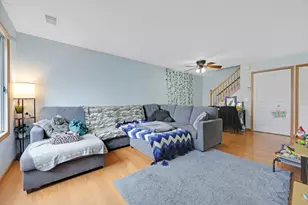 4254 Meghan Ln, Eagan, MN 55122 - Photo 7