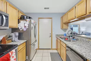 4254 Meghan Ln, Eagan, MN 55122 - Photo 17