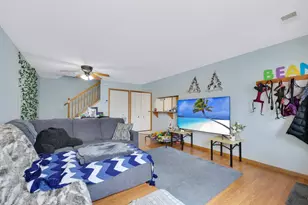 4254 Meghan Ln, Eagan, MN 55122 - Photo 9