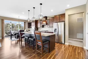 7129 Archer Trl, Inver Grove Heights, MN 55077 - Photo 3