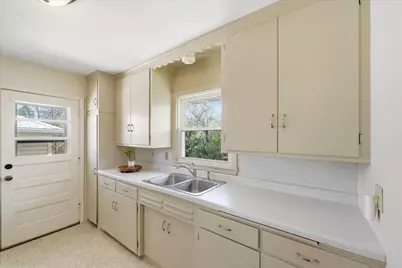 3511 Yukon Avenue S, Saint Louis Park, MN 55426 - Photo 7