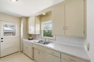 3511 Yukon Ave S, Saint Louis Park, MN 55426 - Photo 7