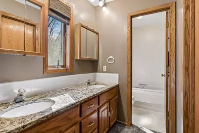 771 County Road B2 E, Little Canada, MN 55117 - Photo 15