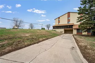 2679 Albion Ave, Fairmont, MN 56031 - Photo 3
