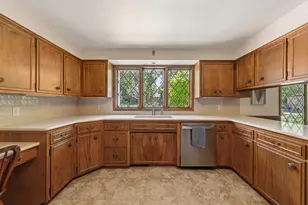 2100 Linn Dr, Owatonna, MN 55060 - Photo 11